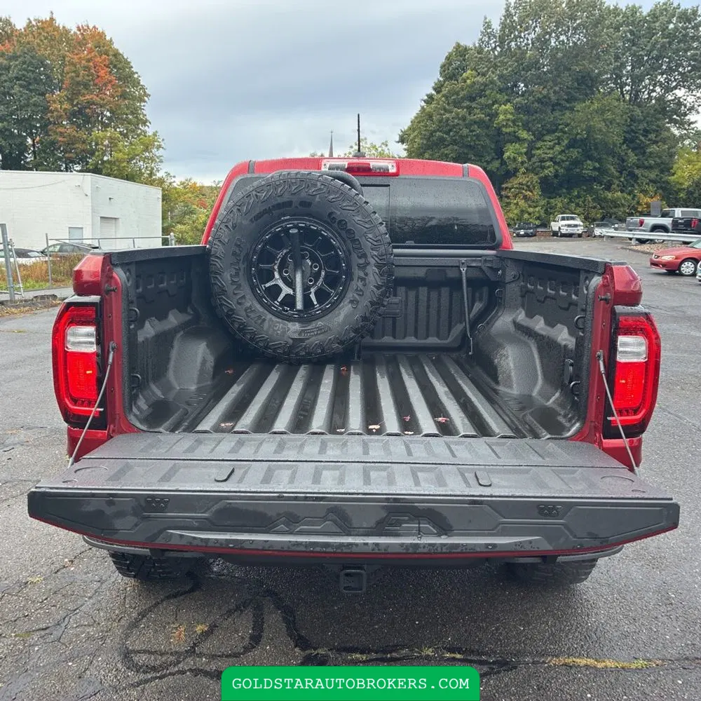 2025 GMC Canyon AT4