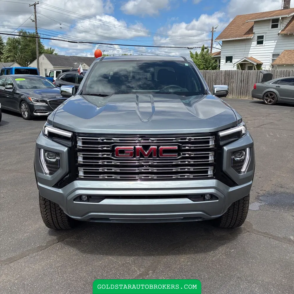2025 GMC Canyon Denali