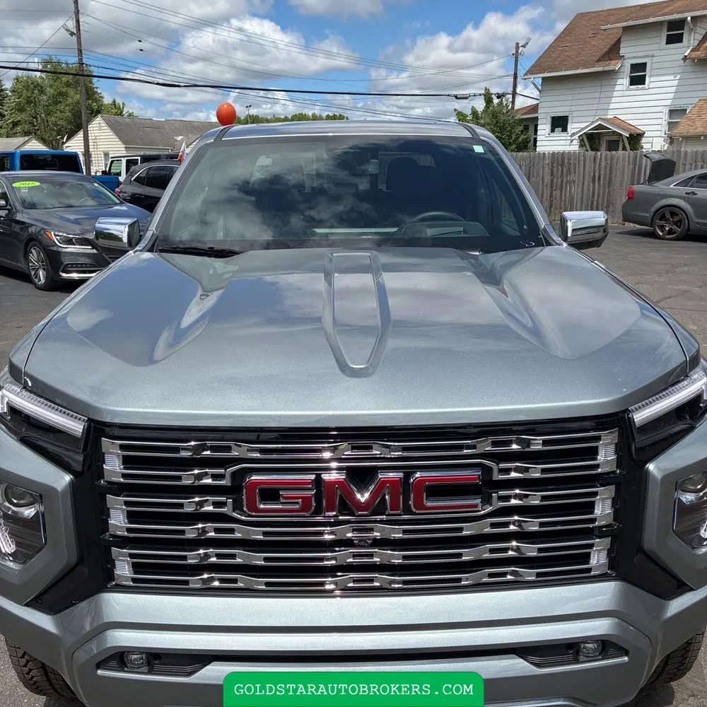 2025 GMC Canyon Denali