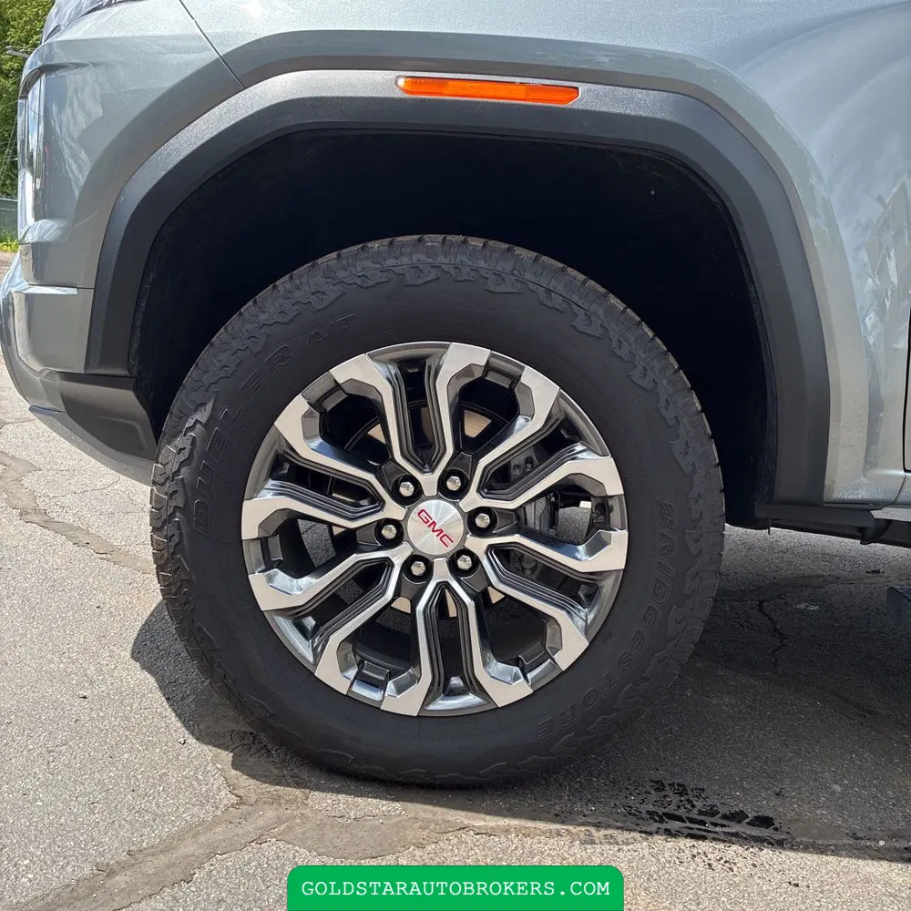 2025 GMC Canyon Denali
