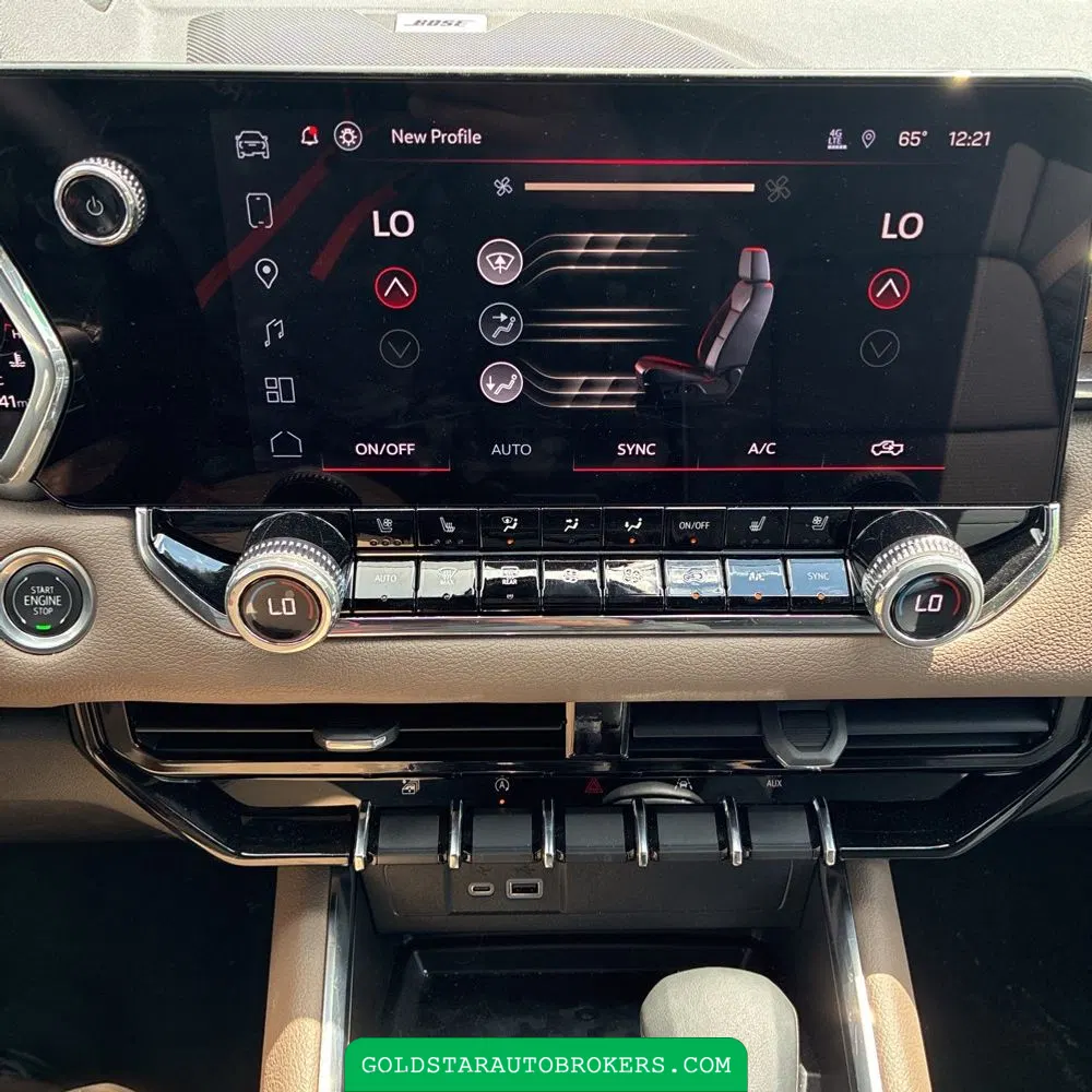 2025 GMC Canyon Denali