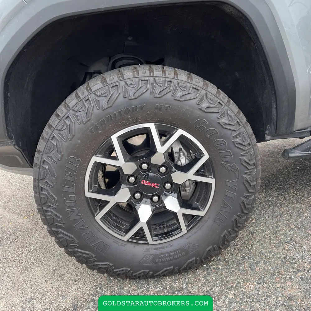 2024 GMC Canyon AT4X