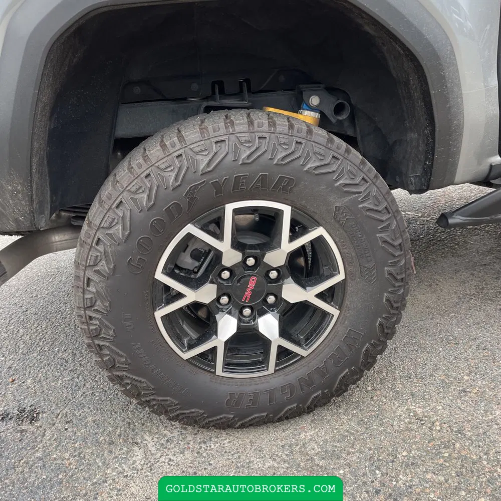 2024 GMC Canyon AT4X