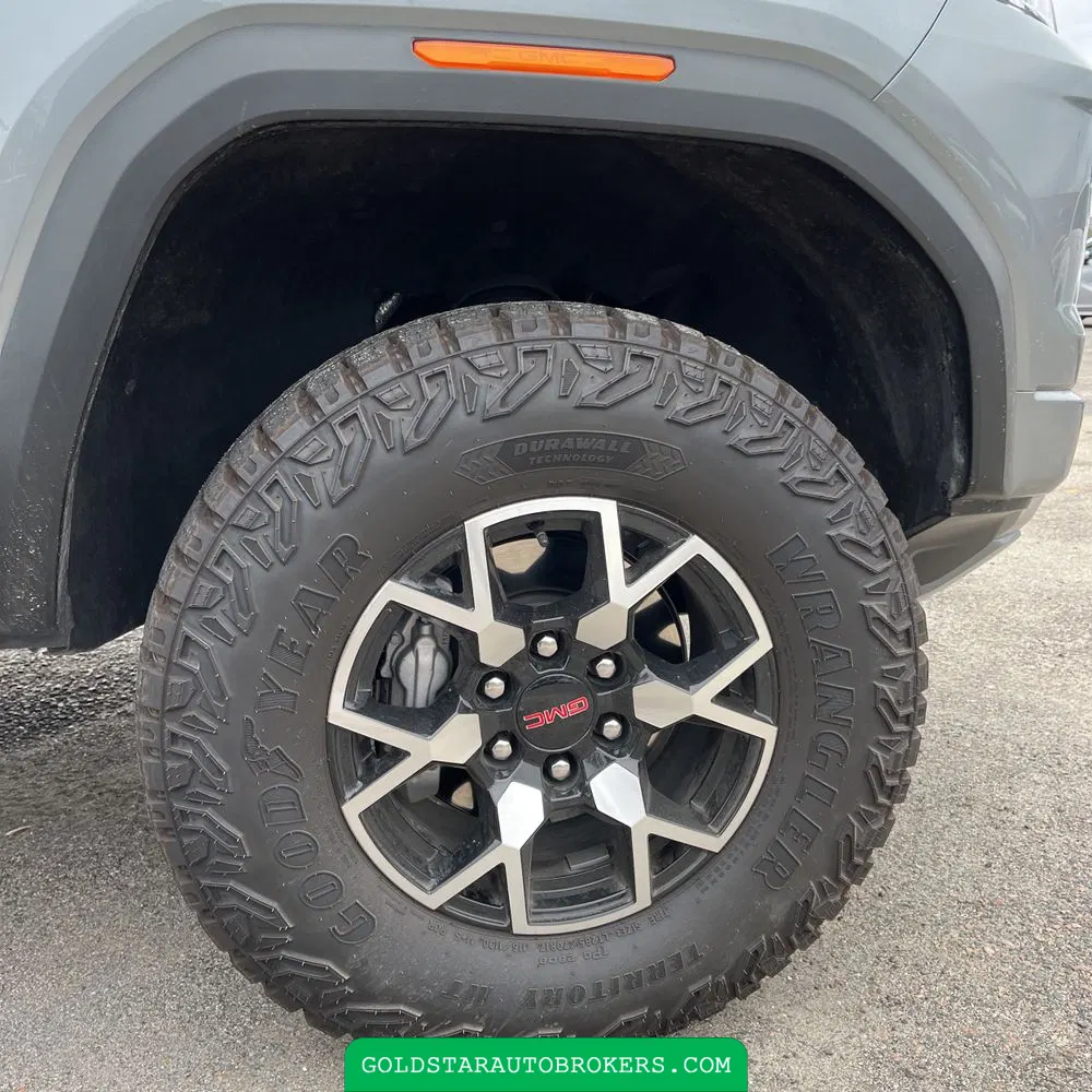 2024 GMC Canyon AT4X
