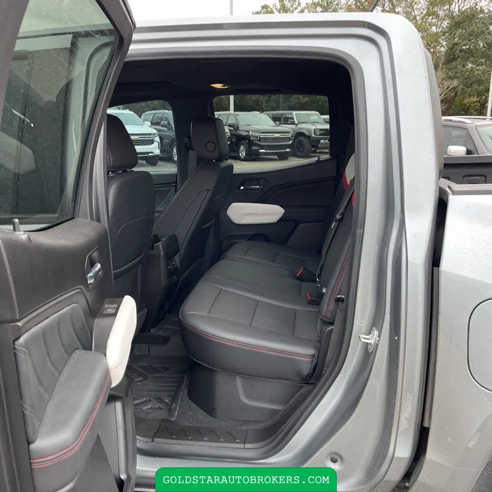 2024 GMC Canyon AT4X