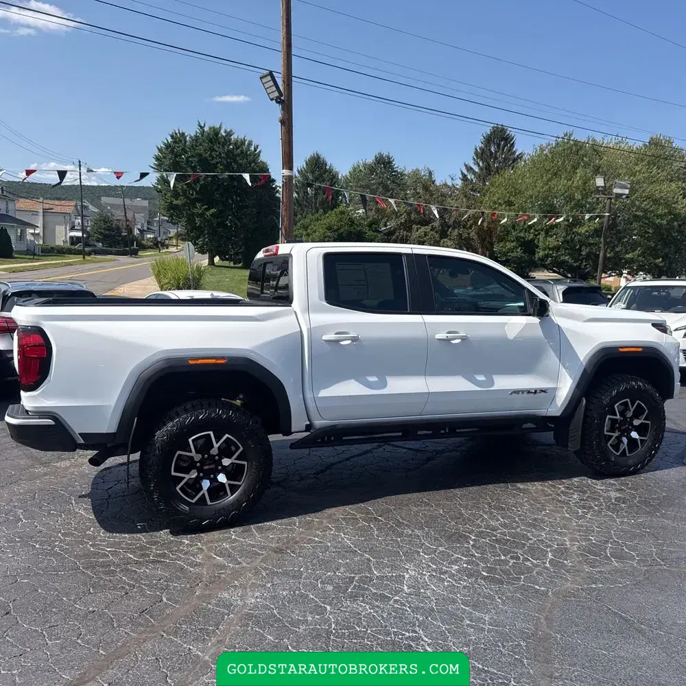 2024 GMC Canyon AT4X