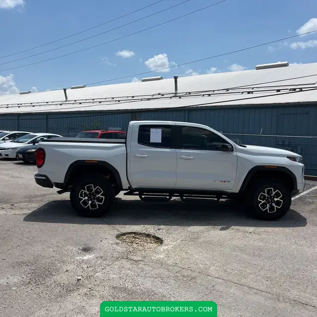 2024 GMC Canyon AT4X