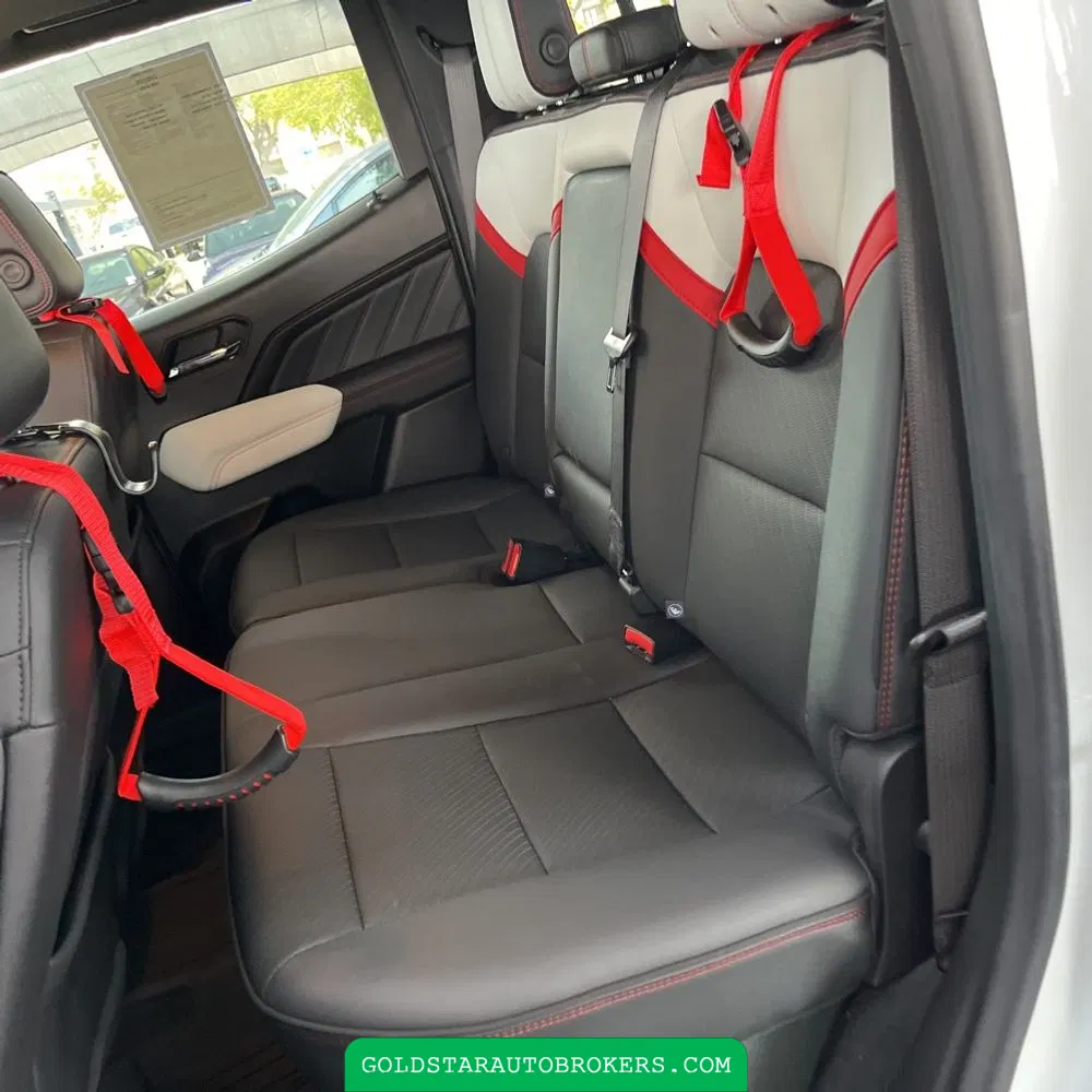 2024 GMC Canyon AT4X