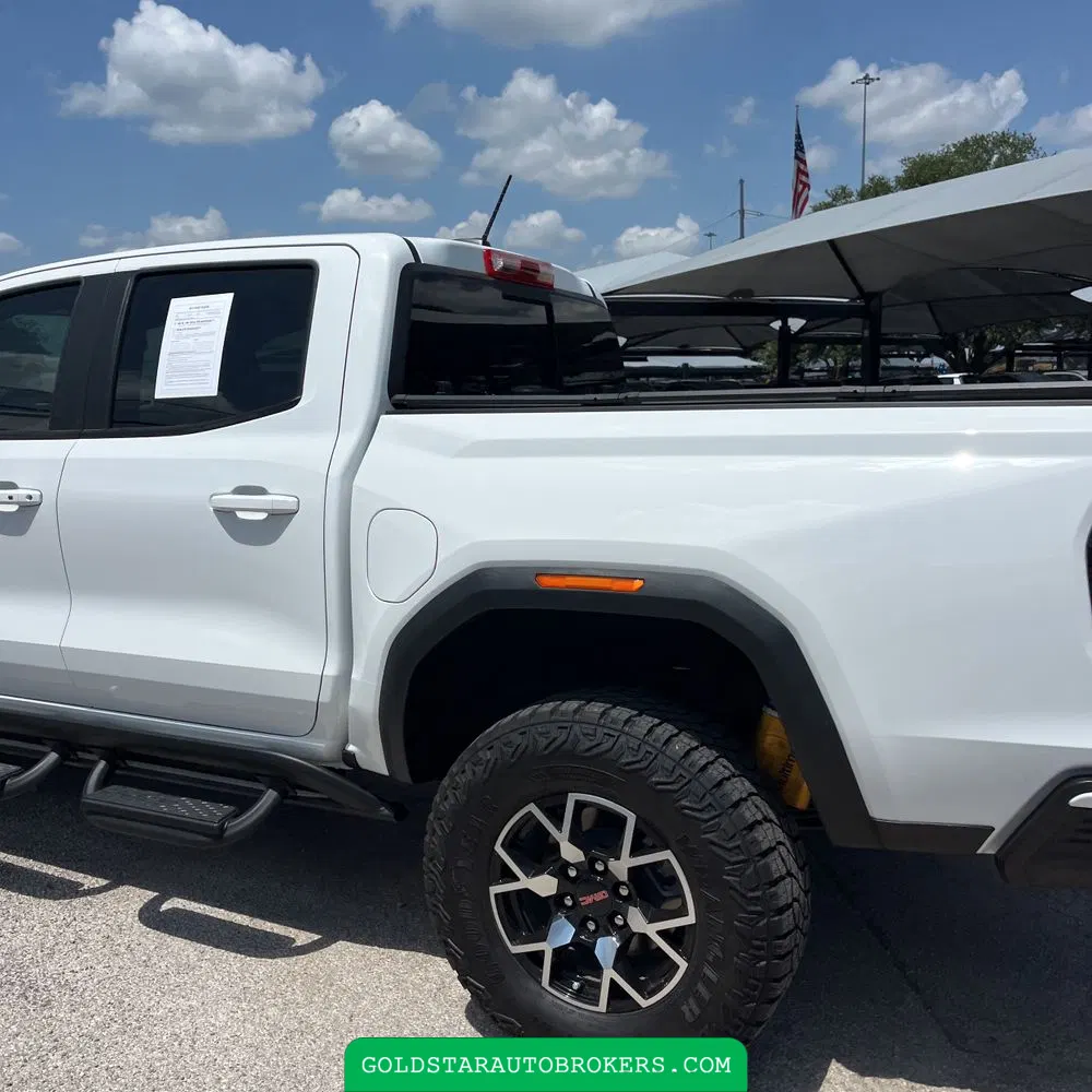 2024 GMC Canyon AT4X