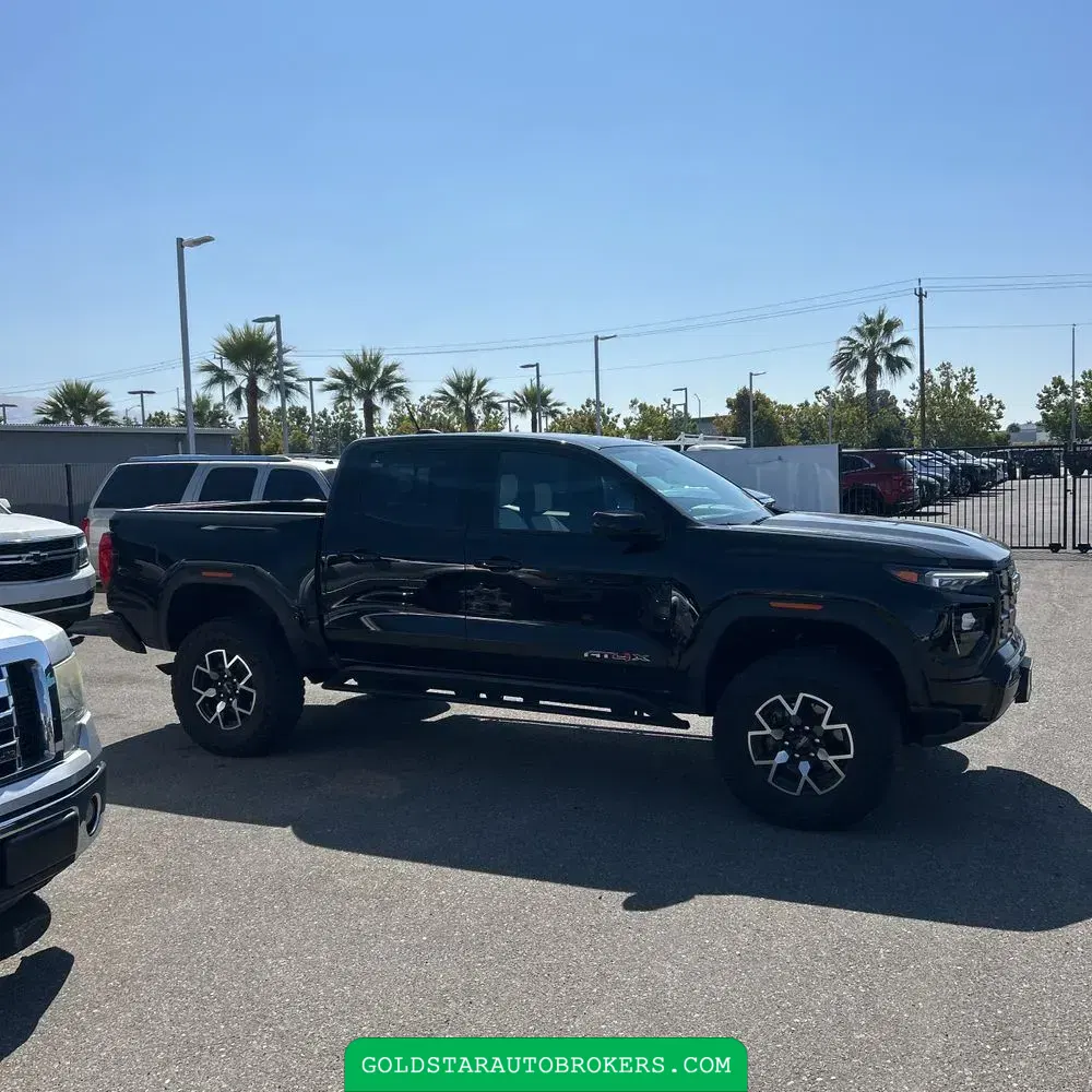 2023 GMC Canyon AT4X