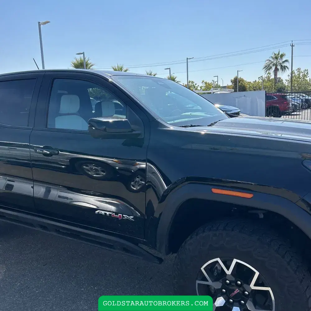 2023 GMC Canyon AT4X