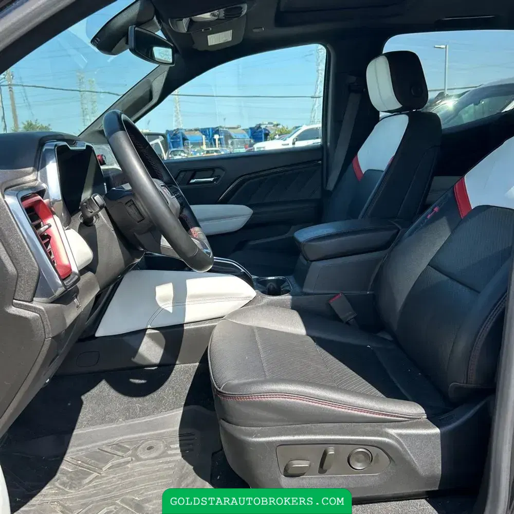 2023 GMC Canyon AT4X