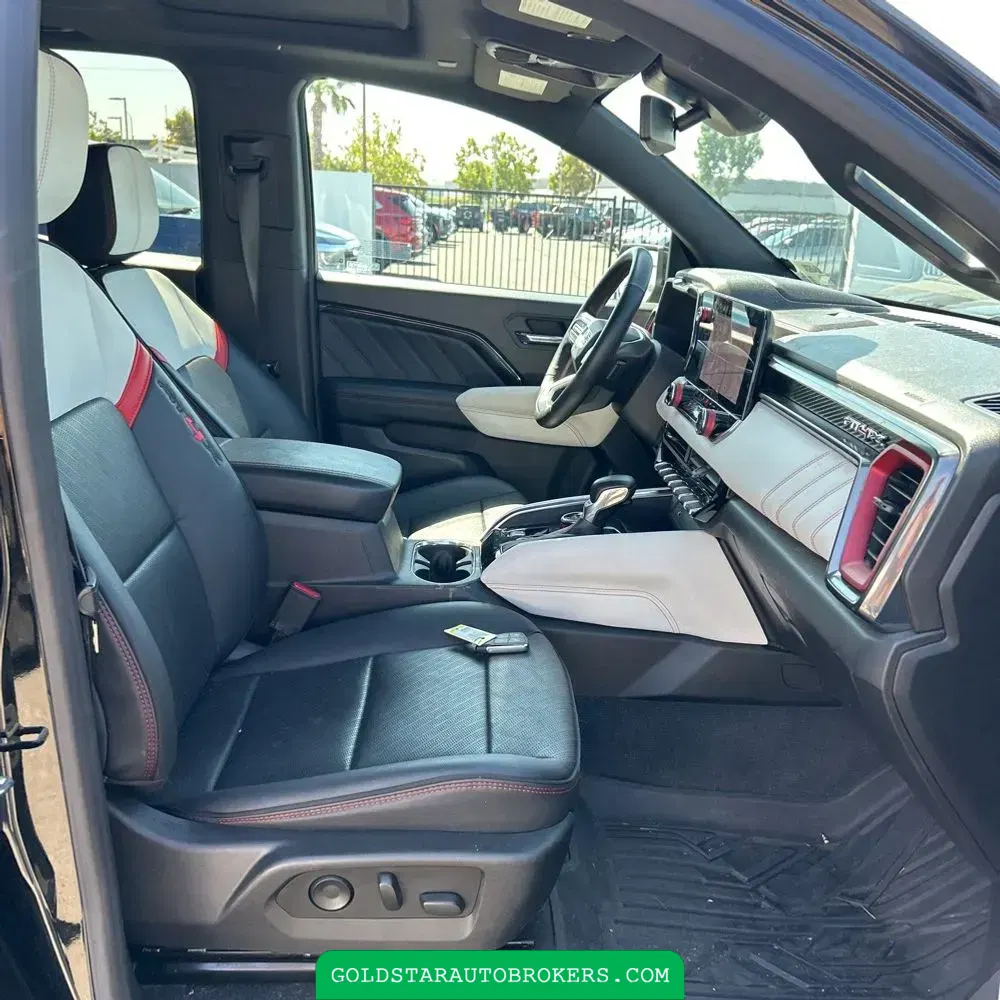 2023 GMC Canyon AT4X