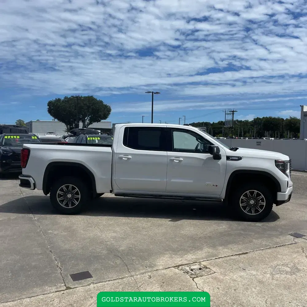 2024 GMC Sierra 1500 AT4