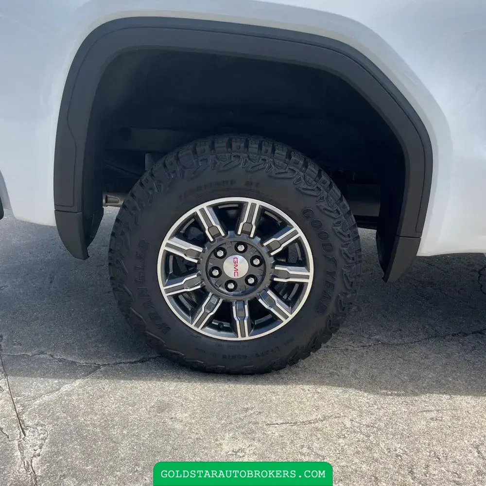 2024 GMC Sierra 1500 AT4
