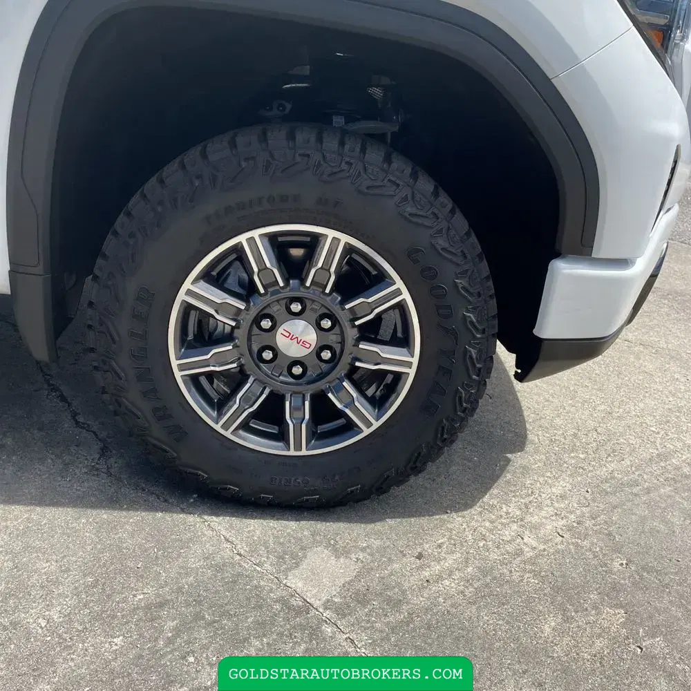 2024 GMC Sierra 1500 AT4