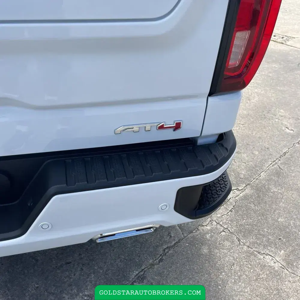 2024 GMC Sierra 1500 AT4