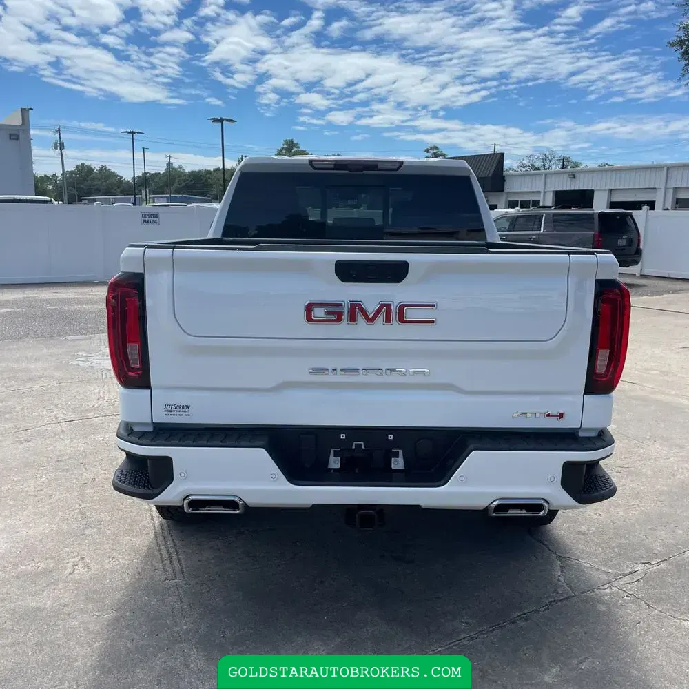 2024 GMC Sierra 1500 AT4