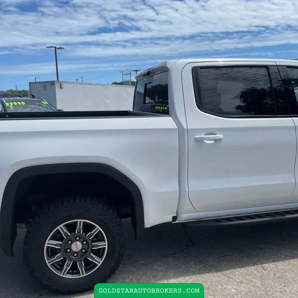 2024 GMC Sierra 1500 AT4