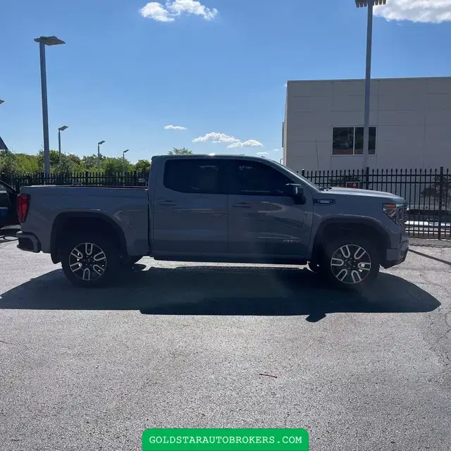 2024 GMC Sierra 1500 AT4