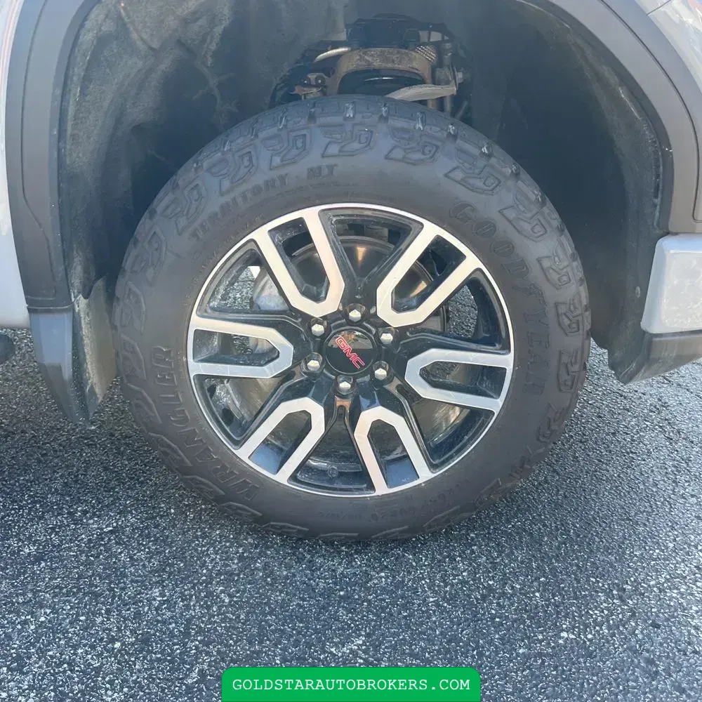 2024 GMC Sierra 1500 AT4