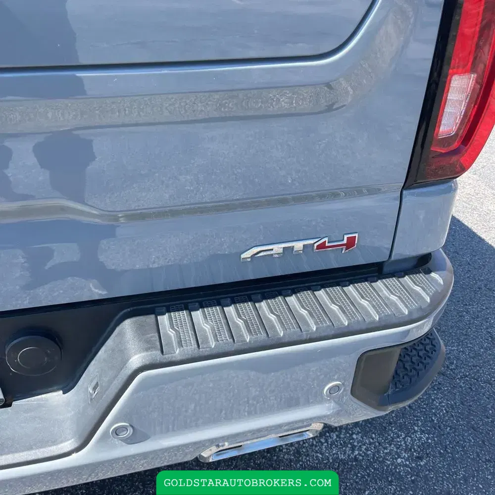 2024 GMC Sierra 1500 AT4