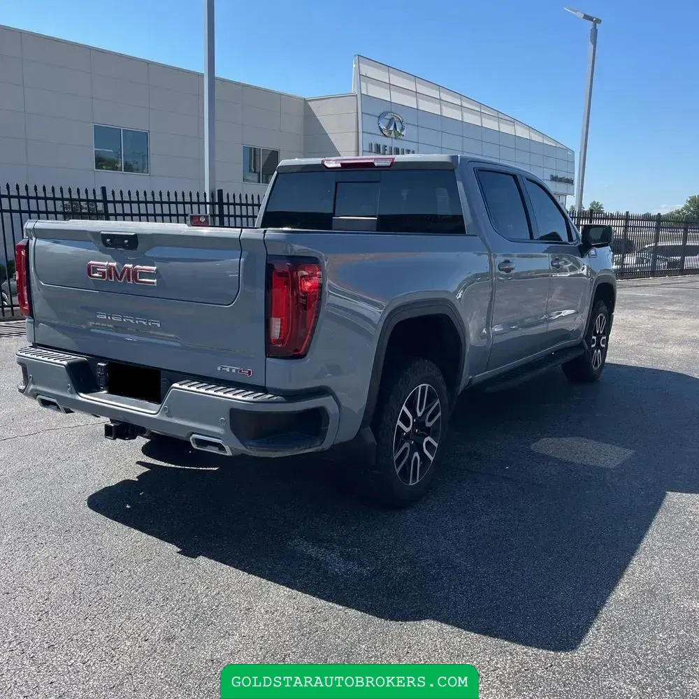 2024 GMC Sierra 1500 AT4