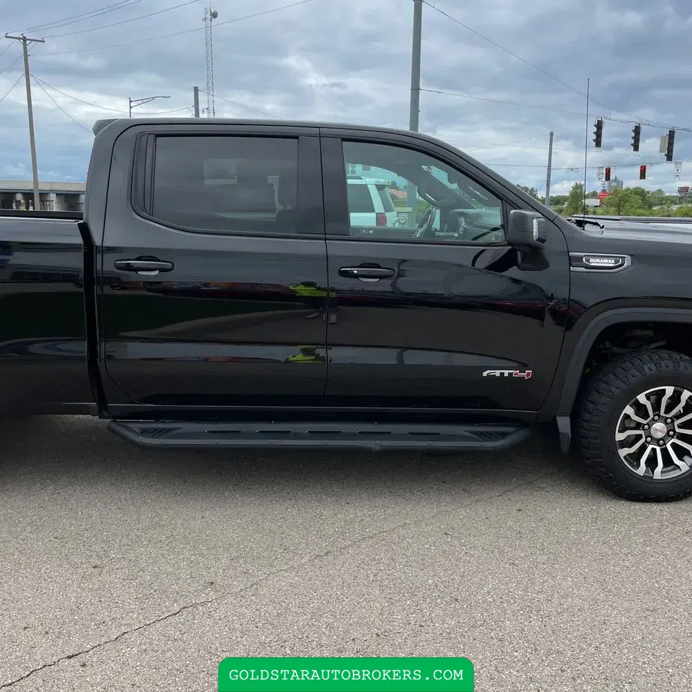 2023 GMC Sierra 1500 AT4