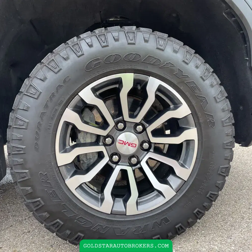 2023 GMC Sierra 1500 AT4