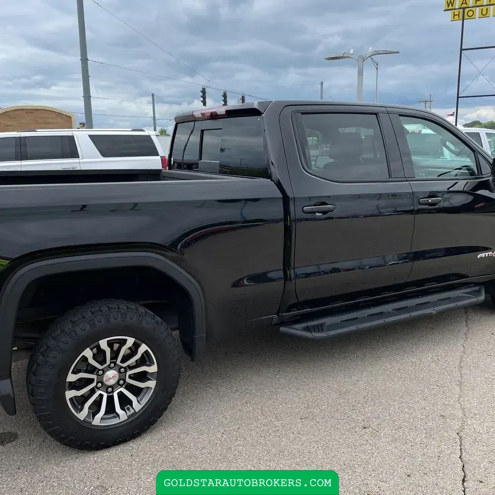2023 GMC Sierra 1500 AT4