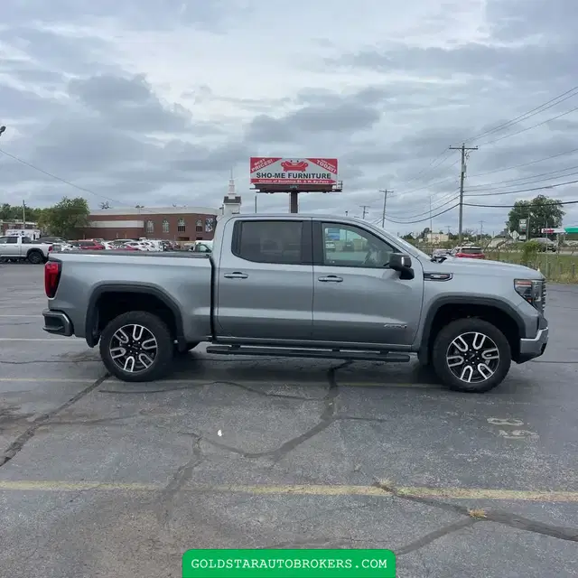2023 GMC Sierra 1500 AT4