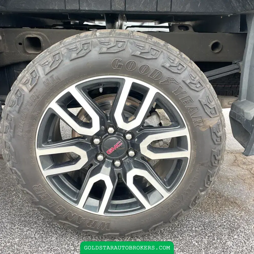 2023 GMC Sierra 1500 AT4