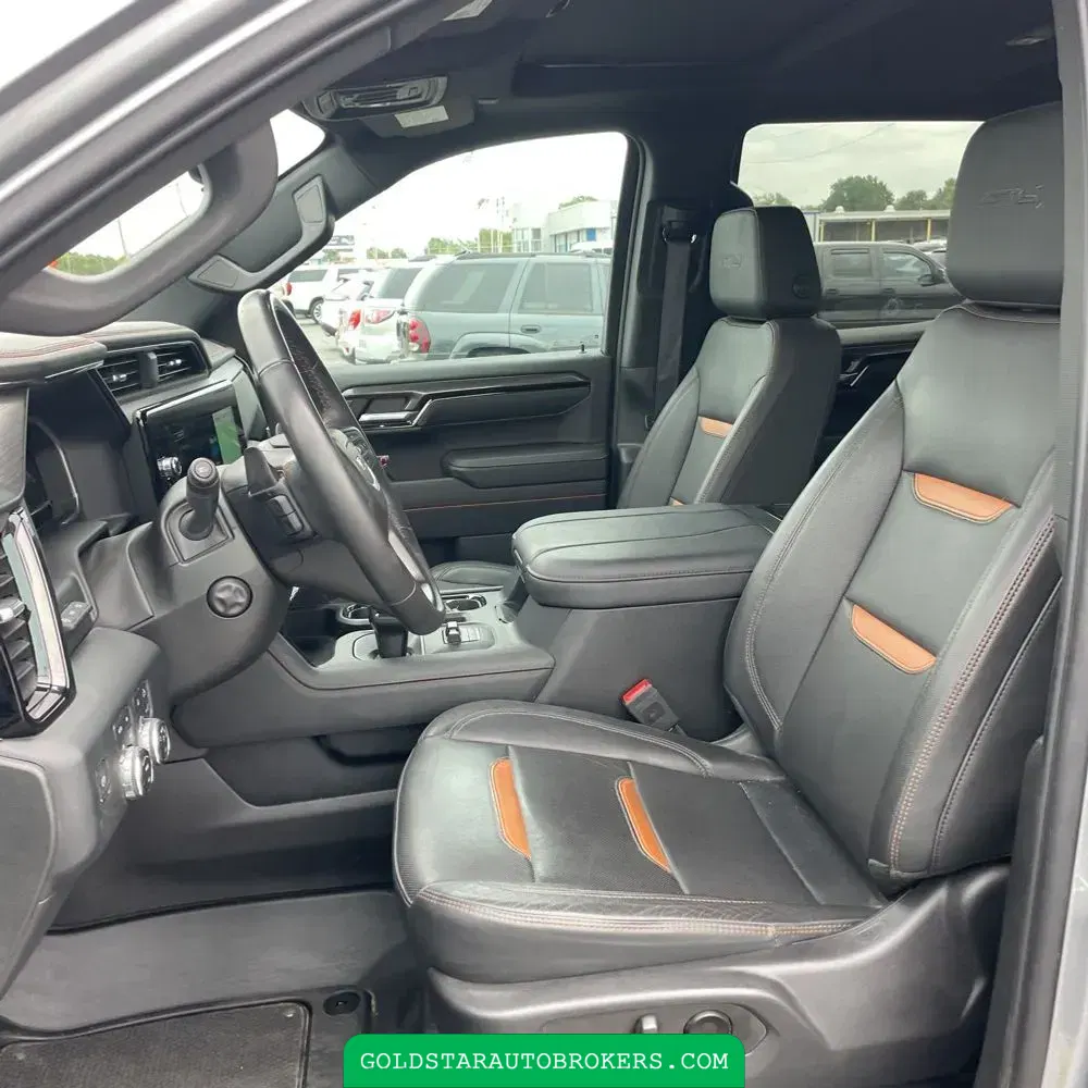 2023 GMC Sierra 1500 AT4
