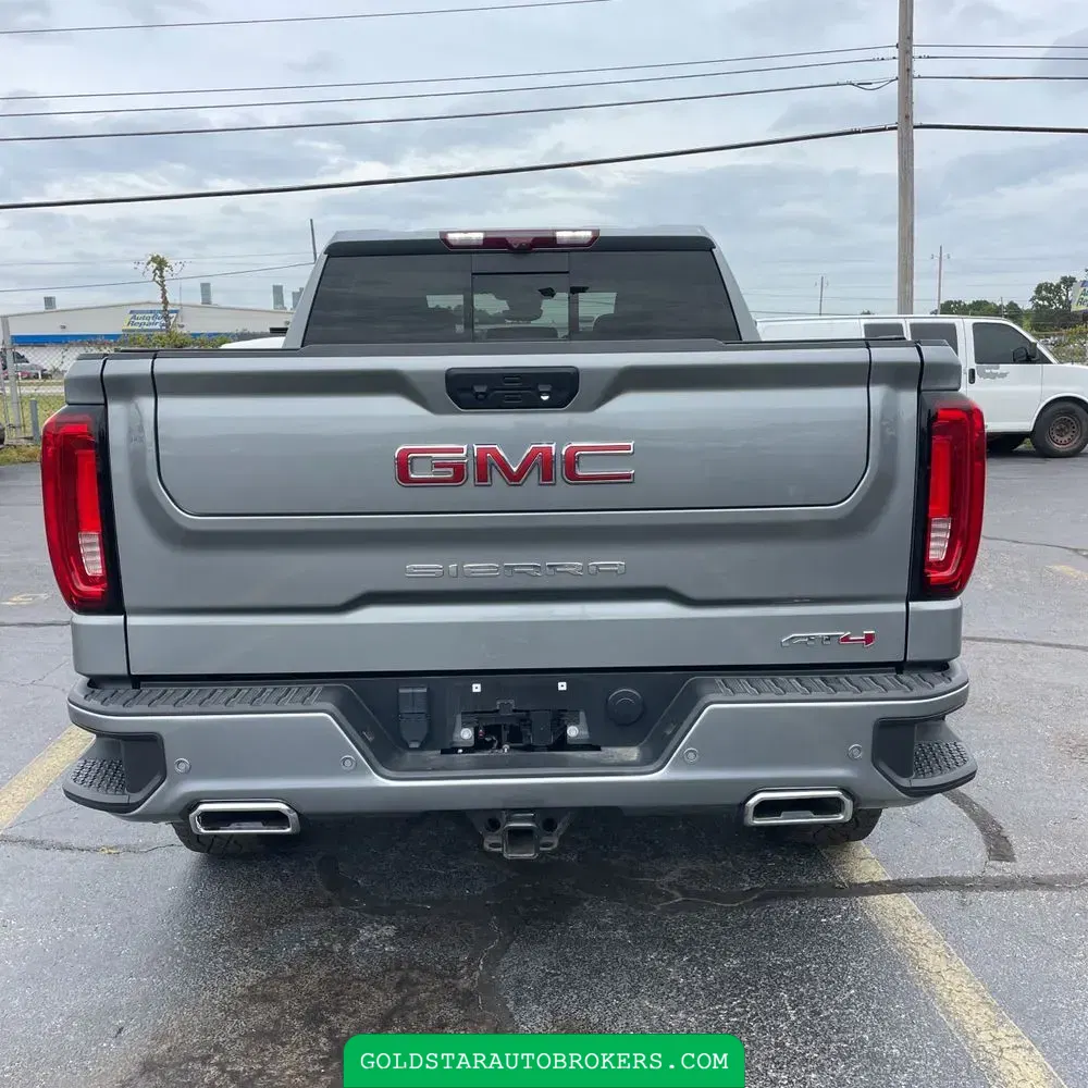 2023 GMC Sierra 1500 AT4