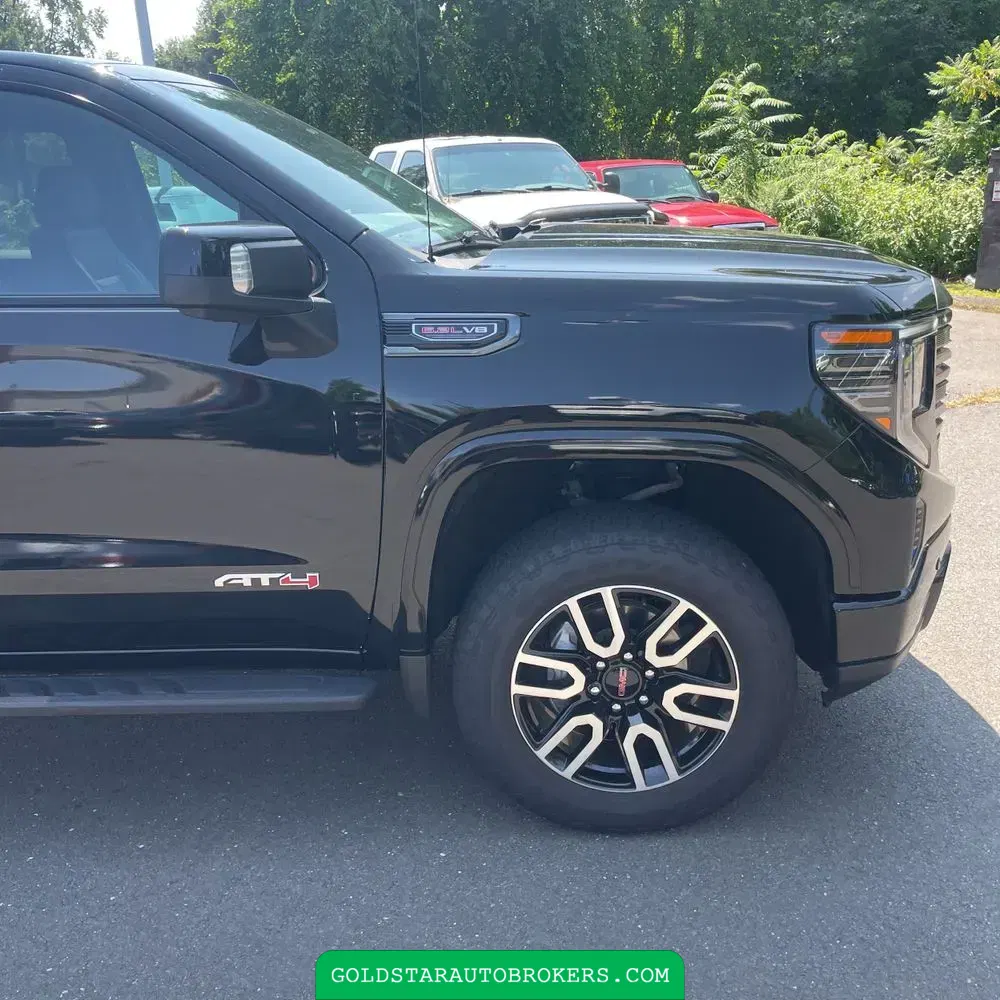 2023 GMC Sierra 1500 AT4