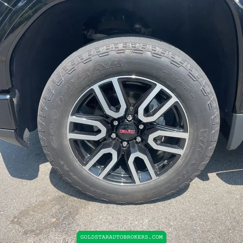 2023 GMC Sierra 1500 AT4