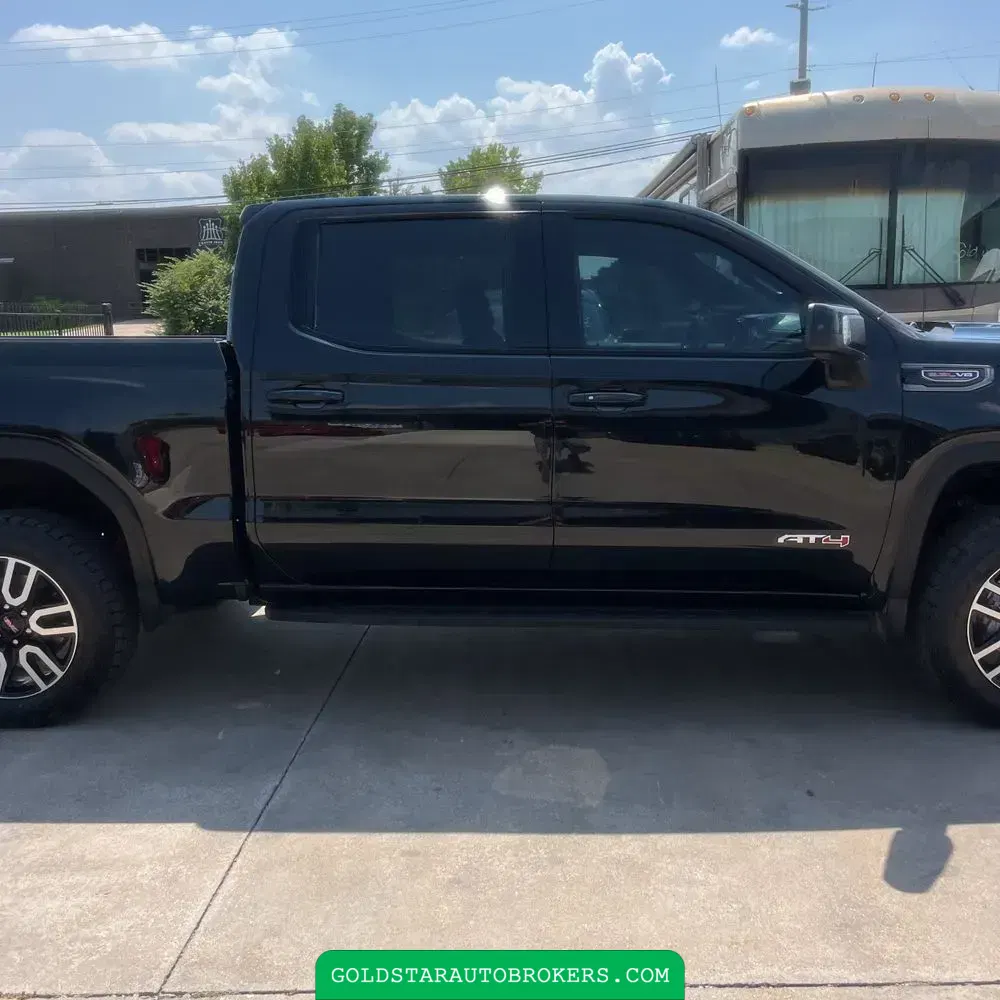 2023 GMC Sierra 1500 AT4