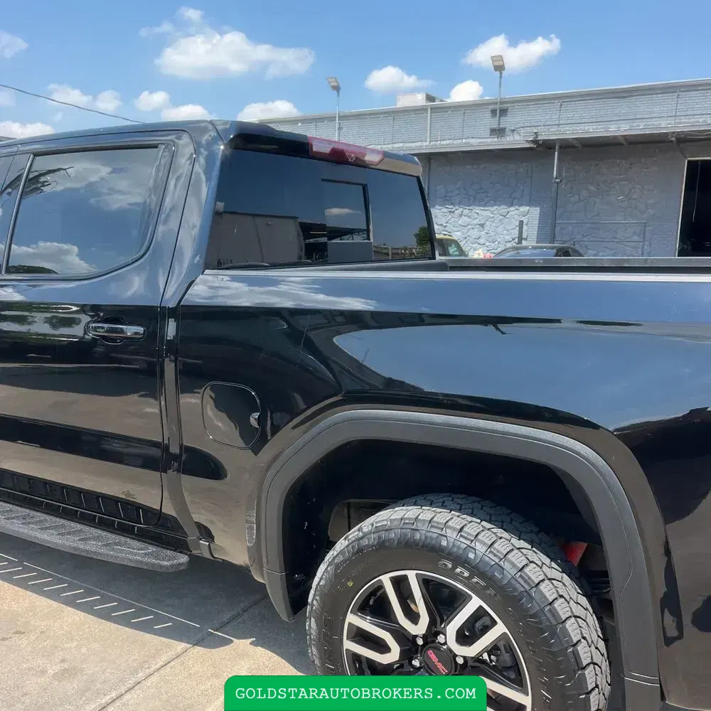 2023 GMC Sierra 1500 AT4