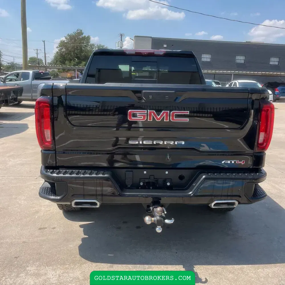 2023 GMC Sierra 1500 AT4