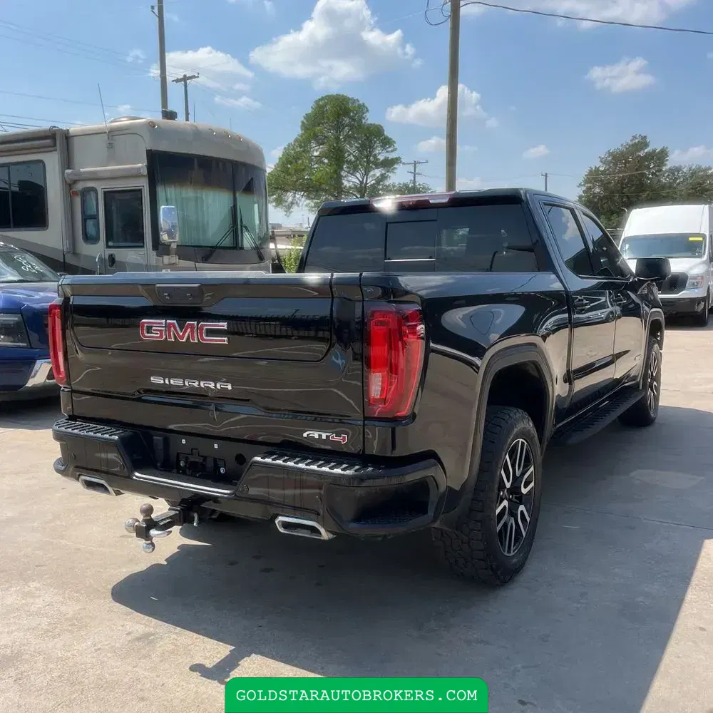 2023 GMC Sierra 1500 AT4