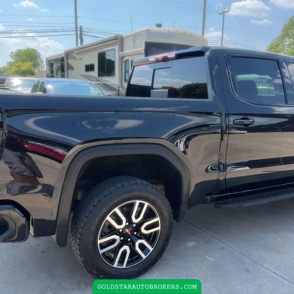 2023 GMC Sierra 1500 AT4