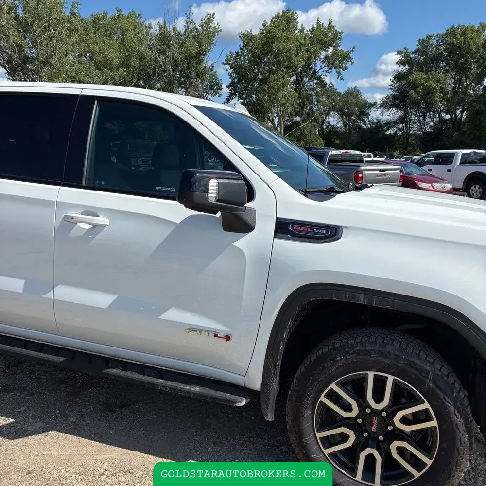 2023 GMC Sierra 1500 AT4