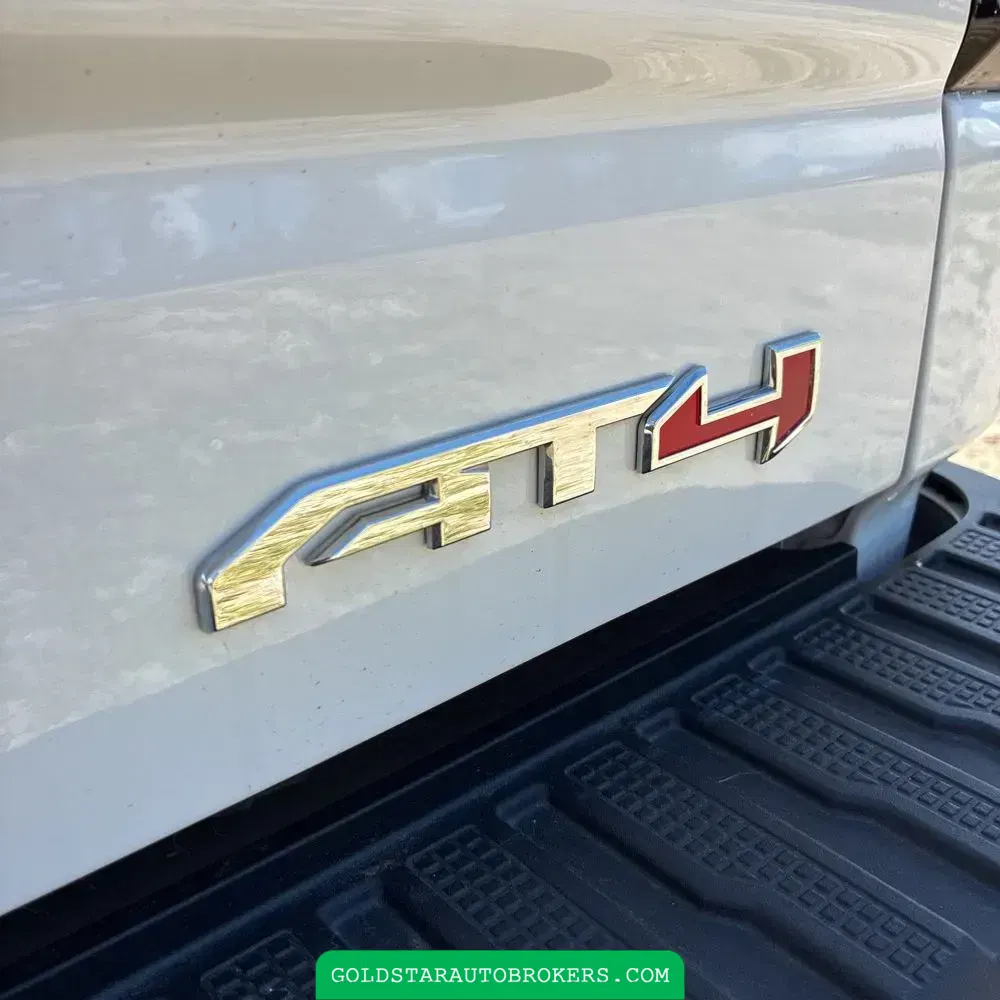 2023 GMC Sierra 1500 AT4