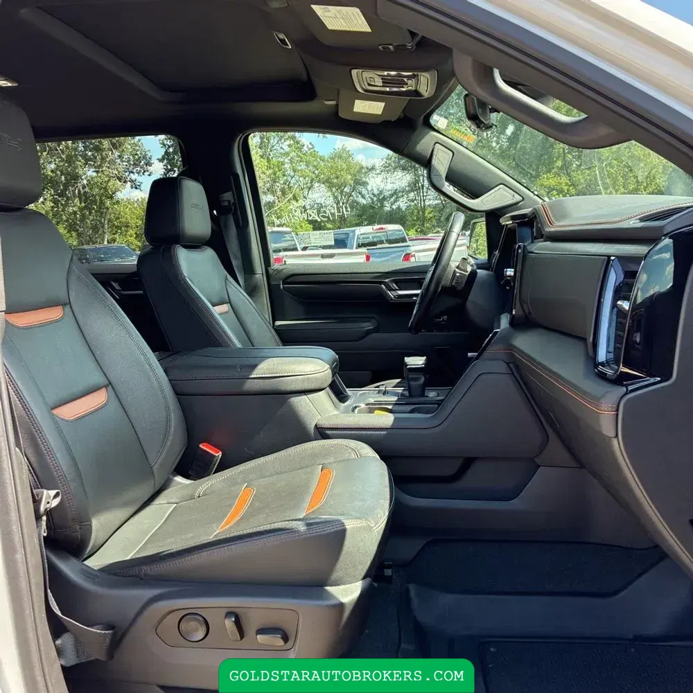 2023 GMC Sierra 1500 AT4