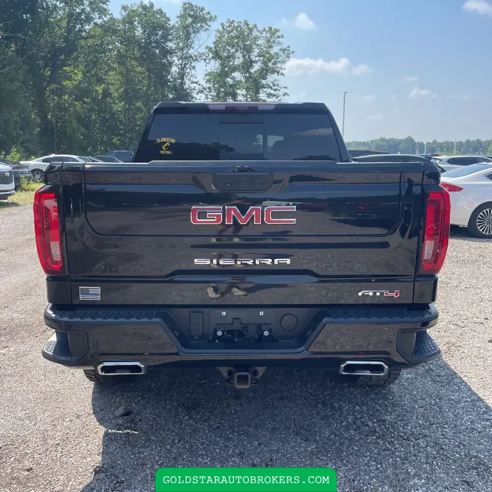 2023 GMC Sierra 1500 AT4