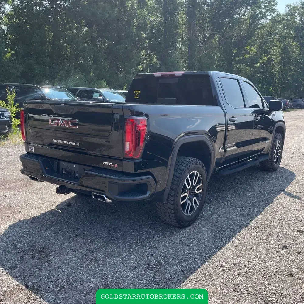 2023 GMC Sierra 1500 AT4