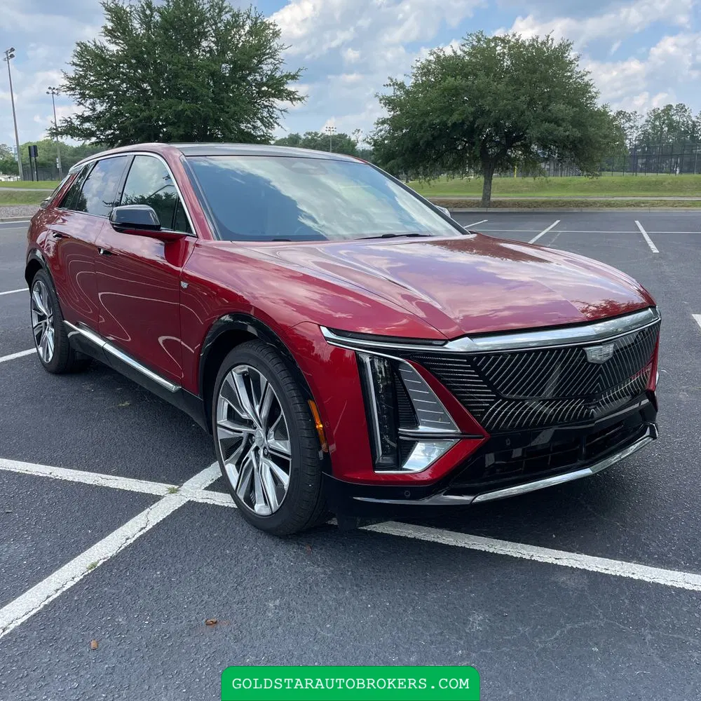2024 Cadillac LYRIQ Luxury 3