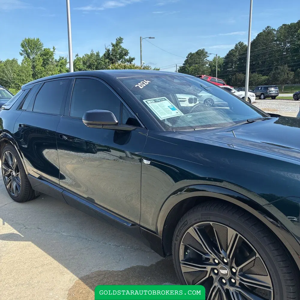 2024 Cadillac LYRIQ Sport 3