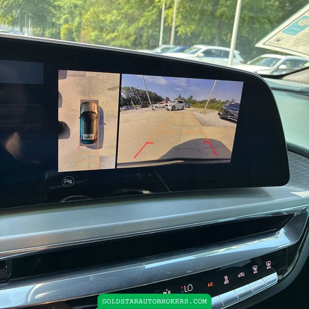 2024 Cadillac LYRIQ Sport 3