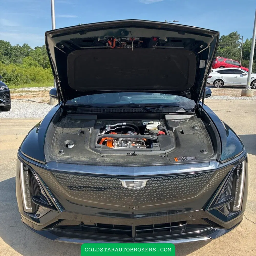 2024 Cadillac LYRIQ Sport 3